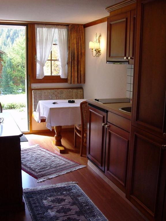 Appartment Chalet Casa Pia Zermatt Zimmer foto